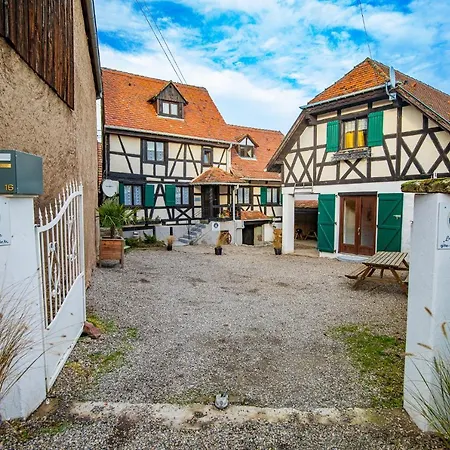 Le Vieux Pressoir Dom wakacyjny *